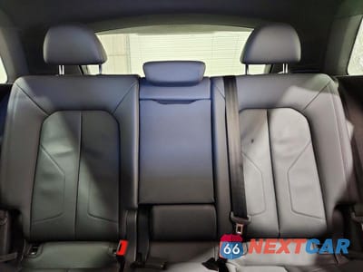 Zdjęcie 10 z 13 samochodu: 2025 AUDI Q3 PREMIUM S LINE 45 VIN:WA1DECF32S1049357 - miniatura