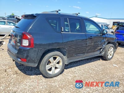 Trzecie zdjęcie samochodu z tyłu: 2015 JEEP COMPASS LATITUDE VIN:1C4NJDEB2FD208256 - miniatura