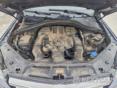 Zdjęcie 12 z 13 samochodu: 2016 MERCEDES-BENZ GL 450 4MATIC VIN:4JGDF6EE2GA652111 - miniatura