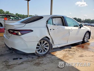 Trzecie zdjęcie samochodu z tyłu: 2024 TOYOTA CAMRY LE VIN:4T1C11AK7RU237473 - miniatura