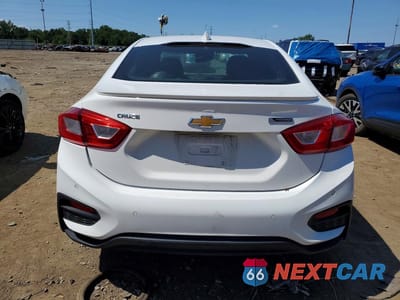 Zdjęcie 6 z 12 samochodu: 2018 CHEVROLET CRUZE PREMIER VIN:1G1BF5SMXJ7197636 - miniatura