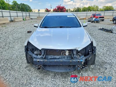 Piąte zdjęcie samochodu w środku: 2014 CHEVROLET SS VIN:6G3F15RW5EL950696 - miniatura