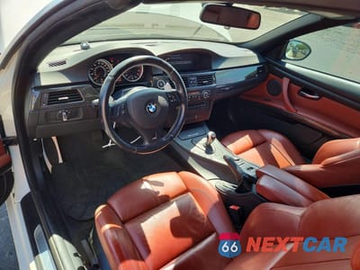 Zdjęcie 8 z 12 samochodu: 2013 BMW M3 VIN:WBSDX9C55DE785691 - miniatura