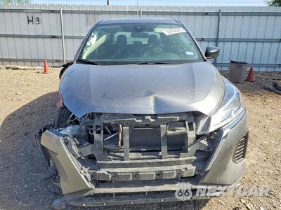 Piąte zdjęcie samochodu w środku: 2024 NISSAN KICKS S VIN:3N1CP5BV1RL547862 - miniatura