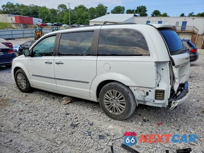 Drugie zdjęcie samochodu z przodu: 2016 CHRYSLER TOWN & COUNTRY TOURING L VIN:2C4RC1CG0GR200809 - miniatura