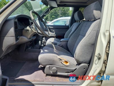 Zdjęcie 7 z 12 samochodu: 1995 TOYOTA 4RUNNER VN39 SR5 VIN:JT3VN39W3S8085487 - miniatura