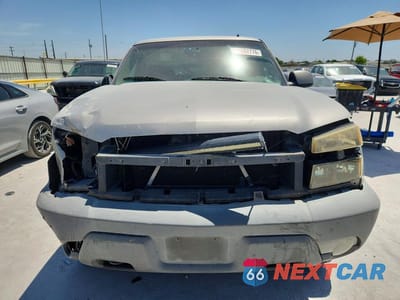 Piąte zdjęcie samochodu w środku: 2002 CHEVROLET AVALANCHE C1500 VIN:3GNEC13T32G119269 - miniatura