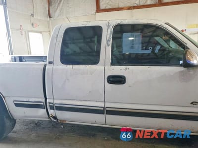 Zdjęcie 10 z 12 samochodu: 2002 CHEVROLET SILVERADO C1500 VIN:2GCEC19V021184994 - miniatura