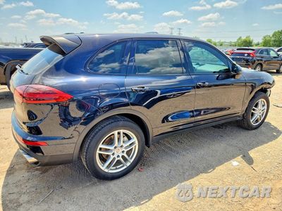Trzecie zdjęcie samochodu z tyłu: 2017 PORSCHE CAYENNE S VIN:WP1AB2A22HLA50708 - miniatura