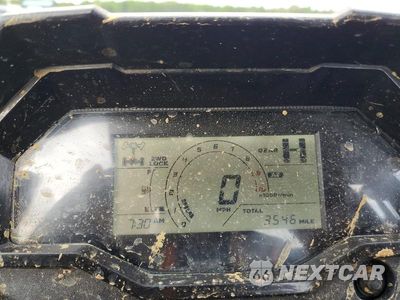 Zdjęcie 8 z 10 samochodu: 2023 HONDA TALON - UTILITY VEHICLE VIN:1HFVE05K0P4400618 - miniatura