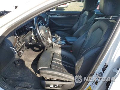 Zdjęcie 7 z 12 samochodu: 2018 BMW 530XE VIN:WBAJB1C56JB084906 - miniatura