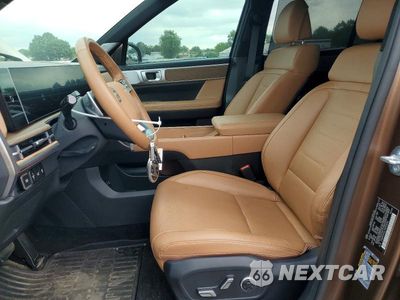 Zdjęcie 7 z 13 samochodu: 2025 HYUNDAI SANTA FE LIMITED VIN:5NMP44GL1SH121696 - miniatura