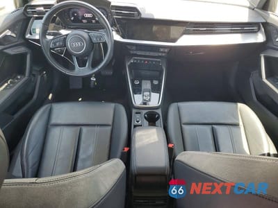 Zdjęcie 8 z 13 samochodu: 2024 AUDI A3 PREMIUM VIN:WAUAUDGY3RA079454 - miniatura