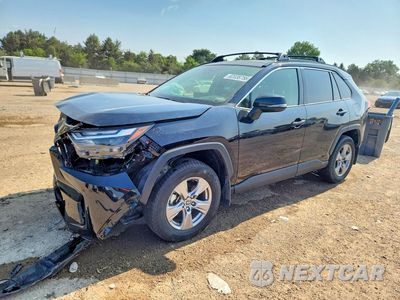 2025 TOYOTA RAV4 HYBRID XLE JTMRWRFV3SJ064818 - główne zdjęcie licytacji z USA - miniatura