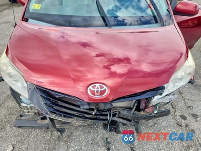 Zdjęcie 12 z 13 samochodu: 2013 TOYOTA SIENNA LE VIN:5TDKK3DC2DS295811 - miniatura