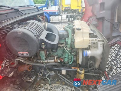 Zdjęcie 11 z 14 samochodu: 2019 VOLVO VN VNL VIN:4V4NC9EH9KN899256 - miniatura