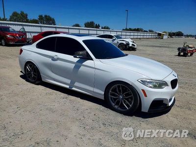 Czwarte zdjęcie samochodu z boku: 2017 BMW M240I VIN:WBA2G1C37HV639553 - miniatura