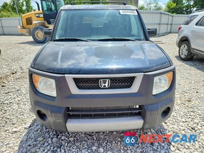 Piąte zdjęcie samochodu w środku: 2003 HONDA ELEMENT EX VIN:5J6YH28503L037859 - miniatura