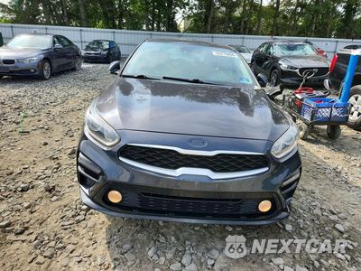 Piąte zdjęcie samochodu w środku: 2020 KIA FORTE LXS VIN:3KPF24ADXLE167992 - miniatura
