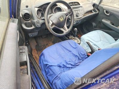 Zdjęcie 8 z 12 samochodu: 2011 HONDA FIT VIN:JHMGE8H30BC019421 - miniatura