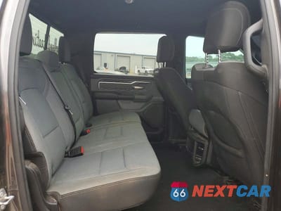 Zdjęcie 10 z 12 samochodu: 2021 RAM 1500 BIG HORN/LONE STAR VIN:1C6SRFFT3MN632025 - miniatura