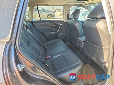 Zdjęcie 11 z 14 samochodu: 2022 TOYOTA RAV4 XLE PREMIUM VIN:2T3A1RFV3NC272507 - miniatura