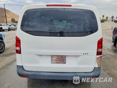 Zdjęcie 6 z 13 samochodu: 2016 MERCEDES-BENZ METRIS VIN:WD4PG2EE3G3113255 - miniatura