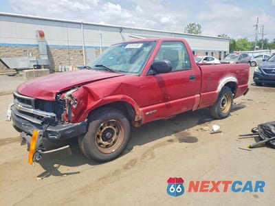 2001 CHEVROLET S TRUCK S10 1GCCS14581K177162 - główne zdjęcie licytacji z USA - miniatura