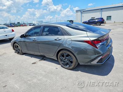 Drugie zdjęcie samochodu z przodu: 2026 HYUNDAI ELANTRA SEL SPORT VIN:KMHLM4DG8TU200049 - miniatura