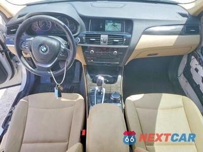 Zdjęcie 8 z 14 samochodu: 2017 BMW X3 SDRIVE28I VIN:5UXWZ7C31H0V87365 - miniatura