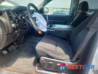 Zdjęcie 7 z 12 samochodu: 2014 CHEVROLET SILVERADO K2500 HEAVY DUTY LT VIN:1GC1KXC87EF153360 - miniatura