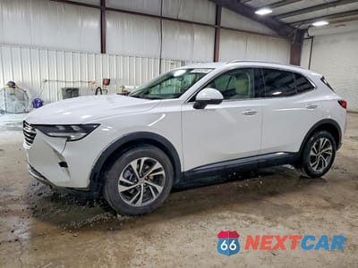 2023 BUICK ENVISION ESSENCE LRBFZPR42PD052438 - główne zdjęcie licytacji z USA - miniatura