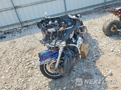 Piąte zdjęcie samochodu w środku: 2010 HARLEY-DAVIDSON FLHTK VIN:1HD1KEM18AB628343 - miniatura