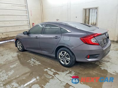 Drugie zdjęcie samochodu z przodu: 2018 HONDA CIVIC LX VIN:19XFC2F57JE002076 - miniatura