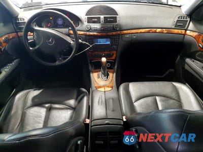 Zdjęcie 8 z 12 samochodu: 2003 MERCEDES-BENZ E 320 VIN:WDBUF65J03A239081 - miniatura