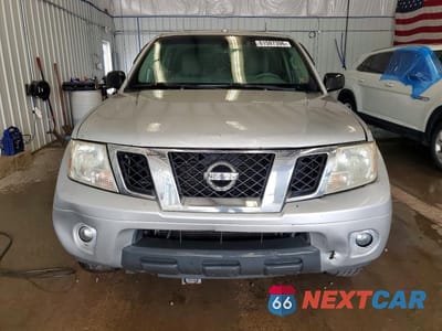 Piąte zdjęcie samochodu w środku: 2013 NISSAN FRONTIER S VIN:1N6AD0EV4DN740850 - miniatura