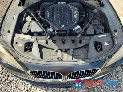 Zdjęcie 11 z 12 samochodu: 2010 BMW 750 I XDRIVE VIN:WBAKC6C5XACL67527 - miniatura
