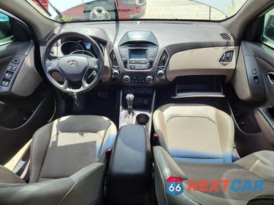 Zdjęcie 8 z 13 samochodu: 2015 HYUNDAI TUCSON SE VIN:KM8JU3AG1FU114172 - miniatura