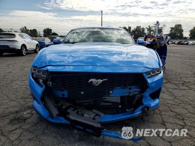 Piąte zdjęcie samochodu w środku: 2024 FORD MUSTANG VIN:1FA6P8THXR5121713 - miniatura