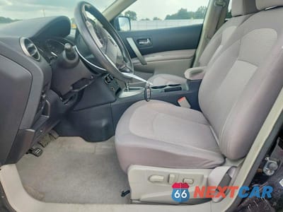 Zdjęcie 7 z 13 samochodu: 2013 NISSAN ROGUE S VIN:JN8AS5MV3DW130105 - miniatura