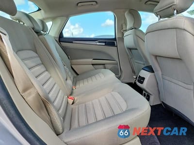 Zdjęcie 10 z 12 samochodu: 2018 FORD FUSION SE HYBRID VIN:3FA6P0LU1JR200896 - miniatura