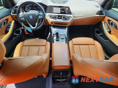 Zdjęcie 8 z 13 samochodu: 2022 BMW 330E VIN:WBA5P7C05NFL65779 - miniatura