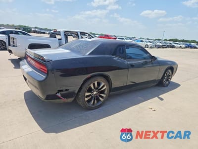 Trzecie zdjęcie samochodu z tyłu: 2014 DODGE CHALLENGER SRT-8 VIN:2C3CDYCJ3EH137414 - miniatura