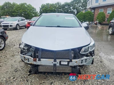 Piąte zdjęcie samochodu w środku: 2017 CHEVROLET CRUZE LS VIN:1G1BC5SM0H7229870 - miniatura