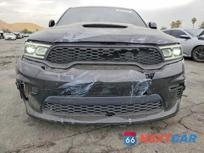 Piąte zdjęcie samochodu w środku: 2022 DODGE DURANGO R/T VIN:1C4SDHCT3NC187161 - miniatura
