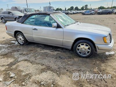 Czwarte zdjęcie samochodu z boku: 1995 MERCEDES-BENZ E 320 VIN:WDBEA66E7SC185995 - miniatura