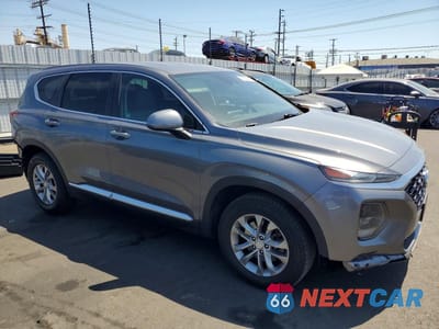 Czwarte zdjęcie samochodu z boku: 2019 HYUNDAI SANTA FE SE VIN:5NMS23AD4KH009616 - miniatura