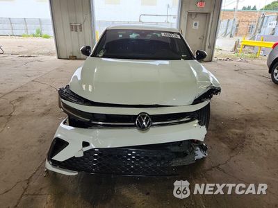 Piąte zdjęcie samochodu w środku: 2025 VOLKSWAGEN JETTA SPORT VIN:3VWBX7BU0SM026107 - miniatura