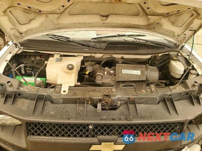 Zdjęcie 11 z 12 samochodu: 2008 CHEVROLET EXPRESS DELIVERY TRUCK VIN:1GBHG31K181107231 - miniatura