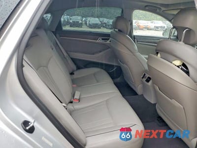 Zdjęcie 10 z 12 samochodu: 2015 HYUNDAI GENESIS 3.8L VIN:KMHGN4JE5FU071306 - miniatura